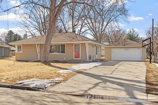 2781 Merrill St, Saint Paul, MN 55113