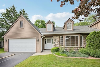 7724 Cedar Ridge Ct Unit 7724, Franklin, WI 53132