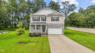 160 Eason Farm Dr, Zebulon, NC 27597