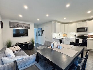 184.5 Sumner Unit 3, Boston, MA 02128