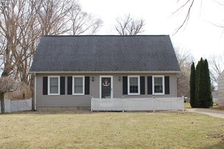 720 Taylor Ave, Huron, OH 44839