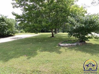 2632 Rawhide Ln, Lawrence, KS 66046