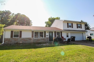 909 Thorpe Dr, Sandusky, OH 44870