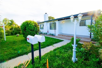 6927 Lindley Ave, Reseda, CA 91335
