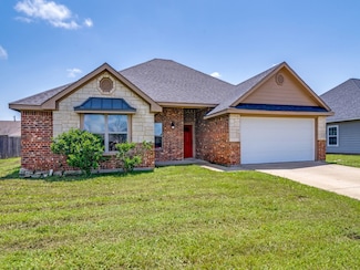 313 W Alene Dr, Mabank, TX 75147