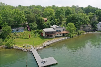 1995 Lake Rd, Aurora, NY 13026
