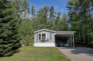 90 Castle Dr, Conway, NH 03818