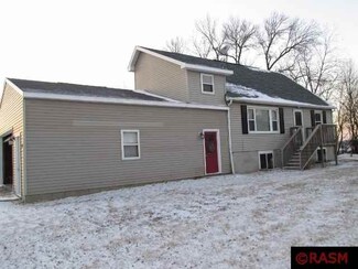 404 Troendle St SW, Mapleton, MN 56065