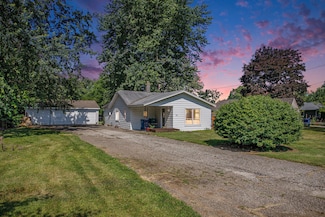 88 24th St S, Battle Creek, MI 49015