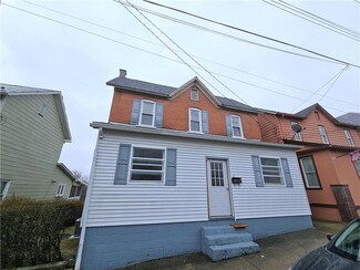 117 Garibaldi Ave, Roseto, PA 18013