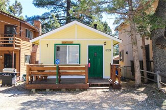 607 Spruce Ln, Sugarloaf, CA 92386