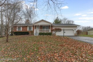 532 Rose Creek Dr, Radcliff, KY 40160