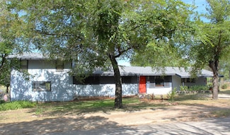 312 Magnolia St, Hico, TX 76457