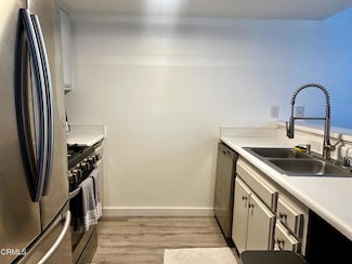 865 B St Unit 2, Oxnard, CA 93030