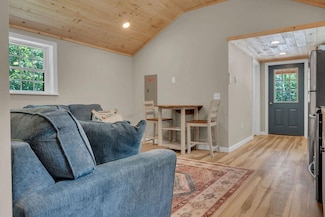 403 Bolsters Mills Rd, Harrison, ME 04040