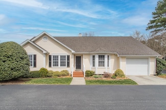 110 Weatherhill Point, Carrboro, NC 27510