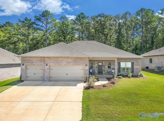 11398 Waterman Ln, Madison, AL 35756