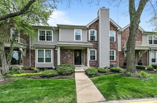 5306 N Kenrick Parke Dr Unit 2, Saint Louis, MO 63119