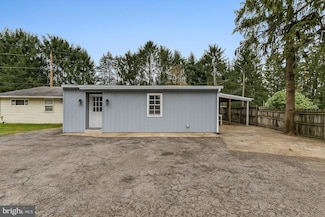 1830 Heishman Gardens, Carlisle, PA 17013