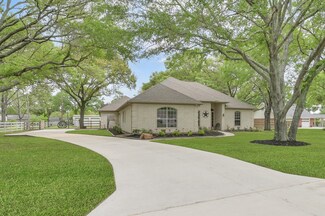 17014 Crooked Oak Dr, Cypress, TX 77429