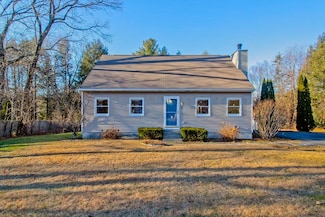 34 Randall Wood Dr, Montague, MA 01351