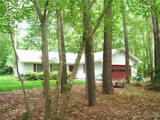 4386 Mallard Dr, Gloucester, VA 23061