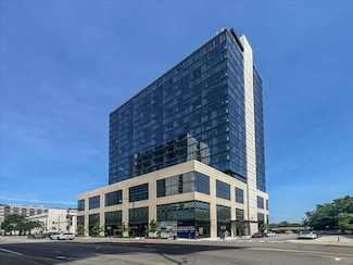 808 N Cleveland Ave Unit 2201, Chicago, IL 60610