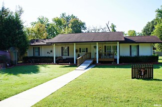 108 W 20th St, Metropolis, IL 62960