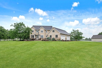 9450 Inverness Ct, Anoka, MN 55303