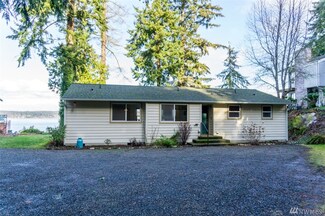 17140 Agate St NE, Bainbridge Island, WA 98110