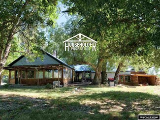 74 Spring Valley Dr, Lander, WY 82520