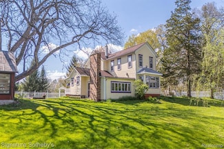 9827 Kennedy Rd, Munith, MI 49259