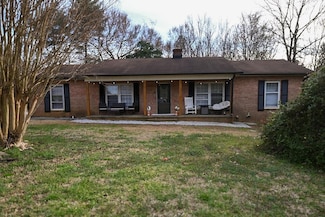 196 Garvin Lake Rd, Gaffney, SC 29340
