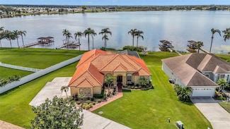 272 Ruby Lake Ln, Winter Haven, FL 33884