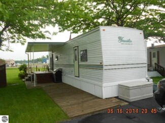 3675 E Michigan Ave Unit 67, Au Gres, MI 48703