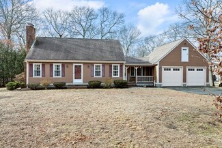 544 Highland Ave, Westport, MA 02790