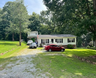 2609 Lannie Dr, Hillsborough, NC 27278