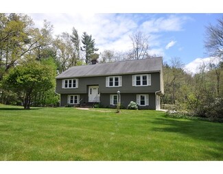 22 Partridge Ln, Stow, MA 01775
