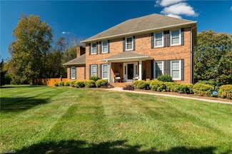 124 Springfield Dr, Advance, NC 27006