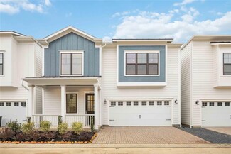 3606 Huntsford Dr, Houston, TX 77008