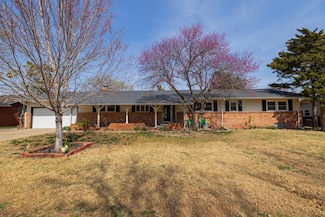202 S Bonnie Brae St, De Soto, KS 67207