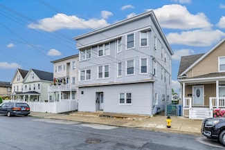 67 Ash St, Bridgeport, CT 06605