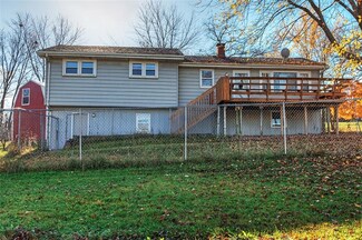 36372 R Ave, van Meter, IA 50261