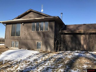 71215 380th St, St. James, MN 56081