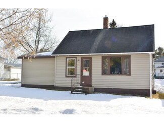 216 2nd St NE, Crosby, MN 56441