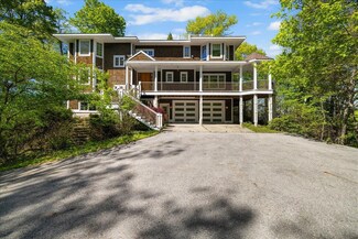 4679 Forest Ridge Dr Unit 29, Holland, MI 49423