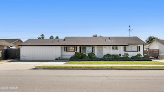 1878 Teakwood Dr, Santa Maria, CA 93455