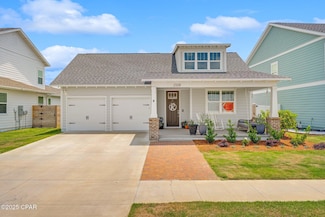 2108 Royal Tern St, Panama City, FL 32405