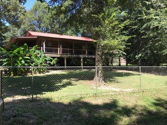 173 River Loop, Beaumont, MS 39423