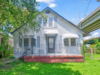 4 Poplar St, Charleston, SC 29403